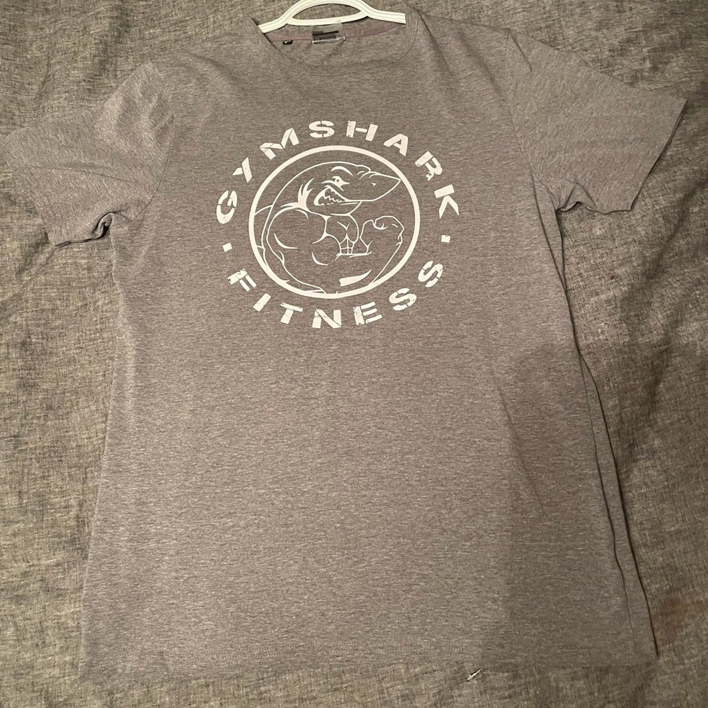 Men’s Gymshark T-Shirt size large